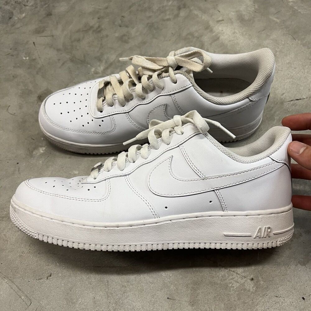 Nike Air Force 1 ‘07 Low Triple White Men Sz 11.5 Leather Sneaker Clean